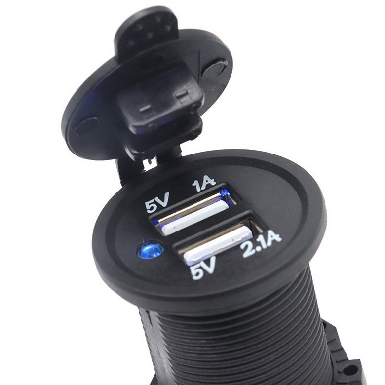 燈珠款 車充3.1A