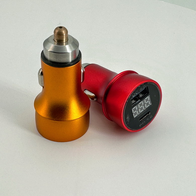 鋁殼車載充電器